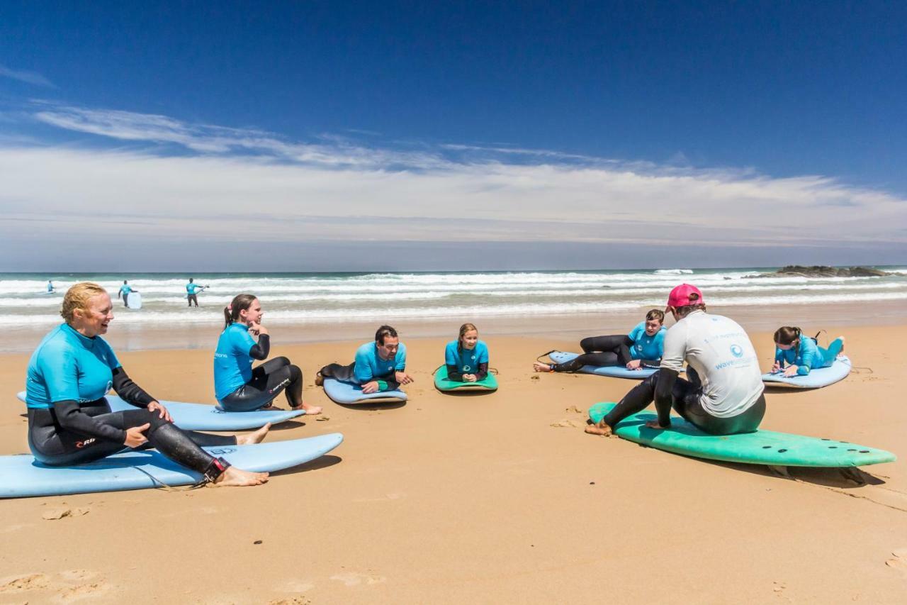 Wavesensations - Sagres Surf House Hostel Bagian luar foto