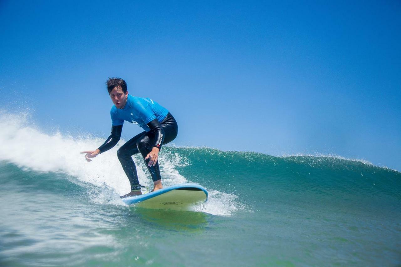 Wavesensations - Sagres Surf House Hostel Bagian luar foto