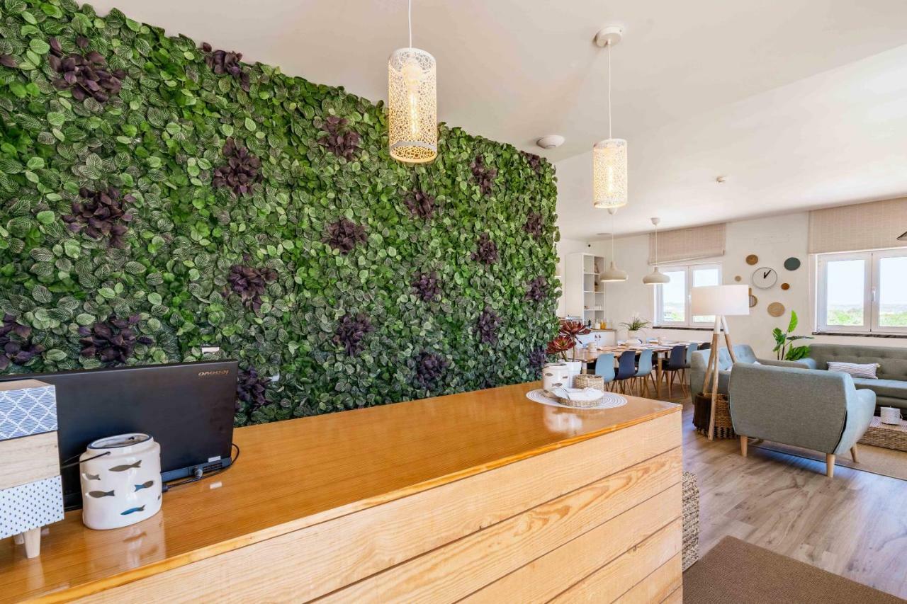 Wavesensations - Sagres Surf House Hostel Bagian luar foto